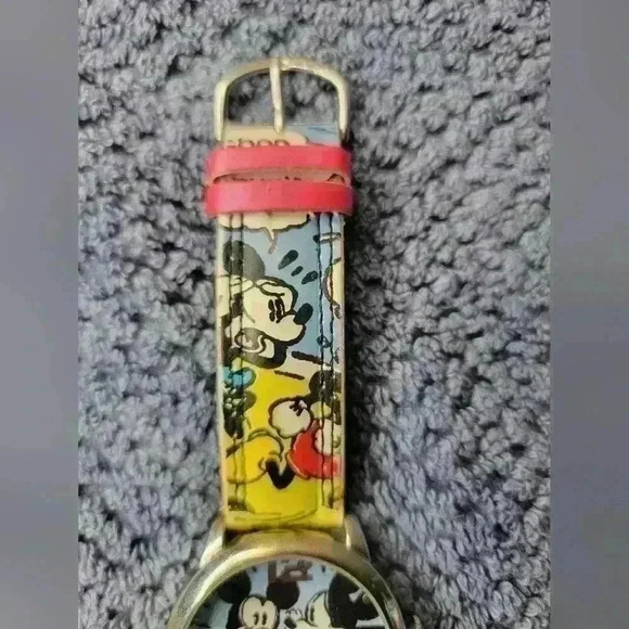 Mickey Mouse & Minnie Mouse Rare Disney  women Large Size 40 mmMickey Mouse & M - Picture 6 of 11